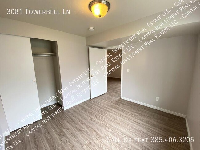 Building Photo - 3081 Towerbell Ln