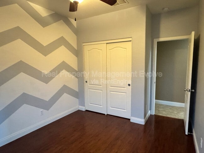 Building Photo - 9156 W Mine Trail