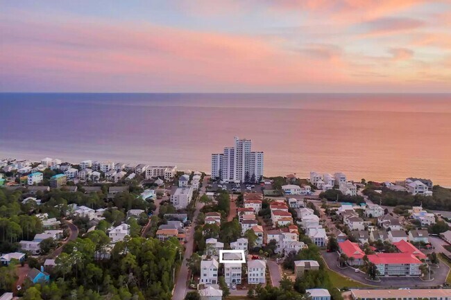 Building Photo - 50% off first months rent.  Remodeled 5 bedroom house with bikes – walking distance to the beach