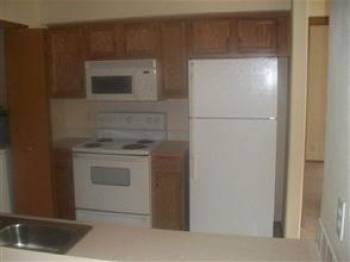 Building Photo - 6005 Chapel Hill Blvd