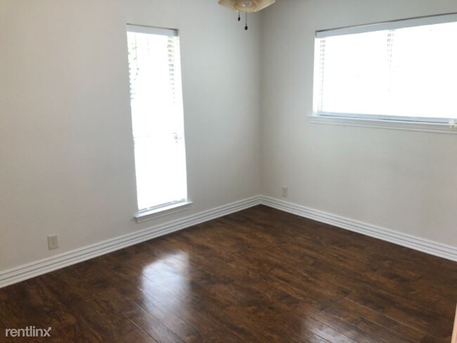 Building Photo - 5 br, 3 bath House - 2913 Pacific Ct