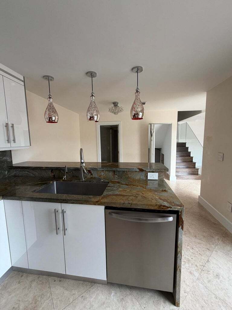 Building Photo - 22200 Boca Rancho Dr