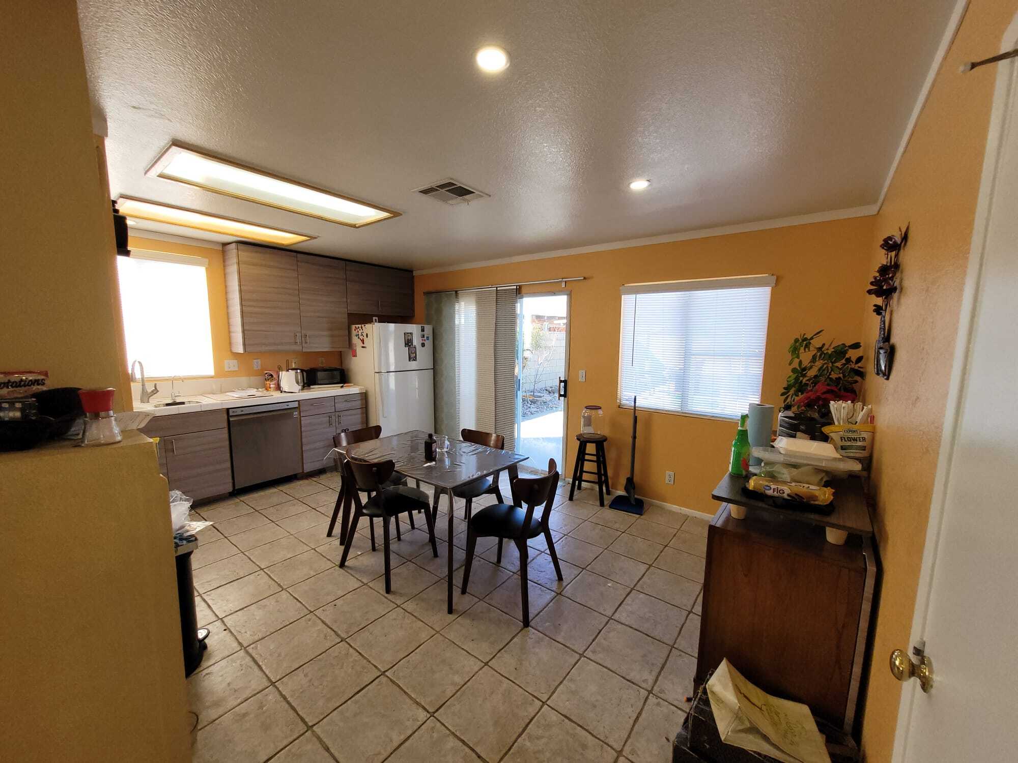 Building Photo - 37647 Hammer St