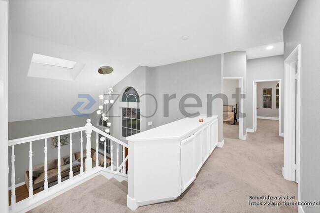 Building Photo - 23693 Cadenza Dr