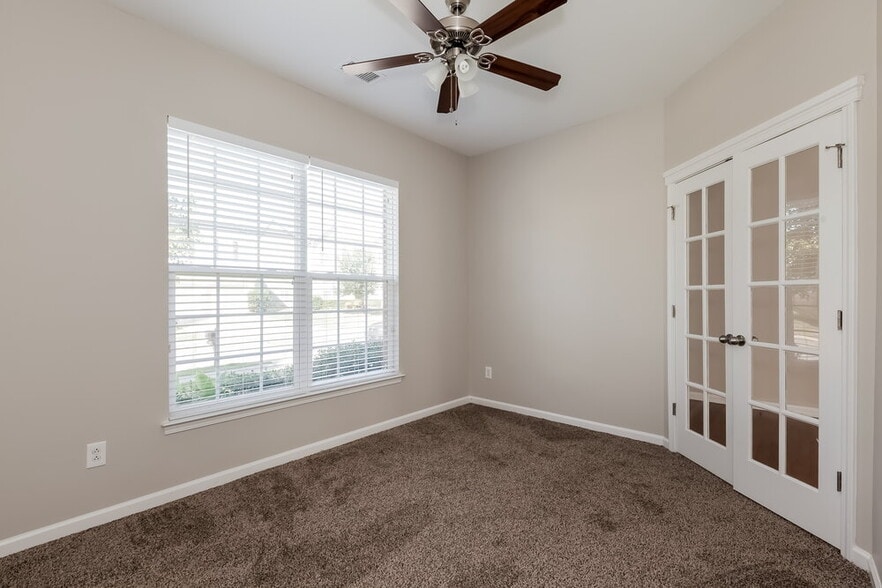 Building Photo - 5408 Nightshade Oaks Dr