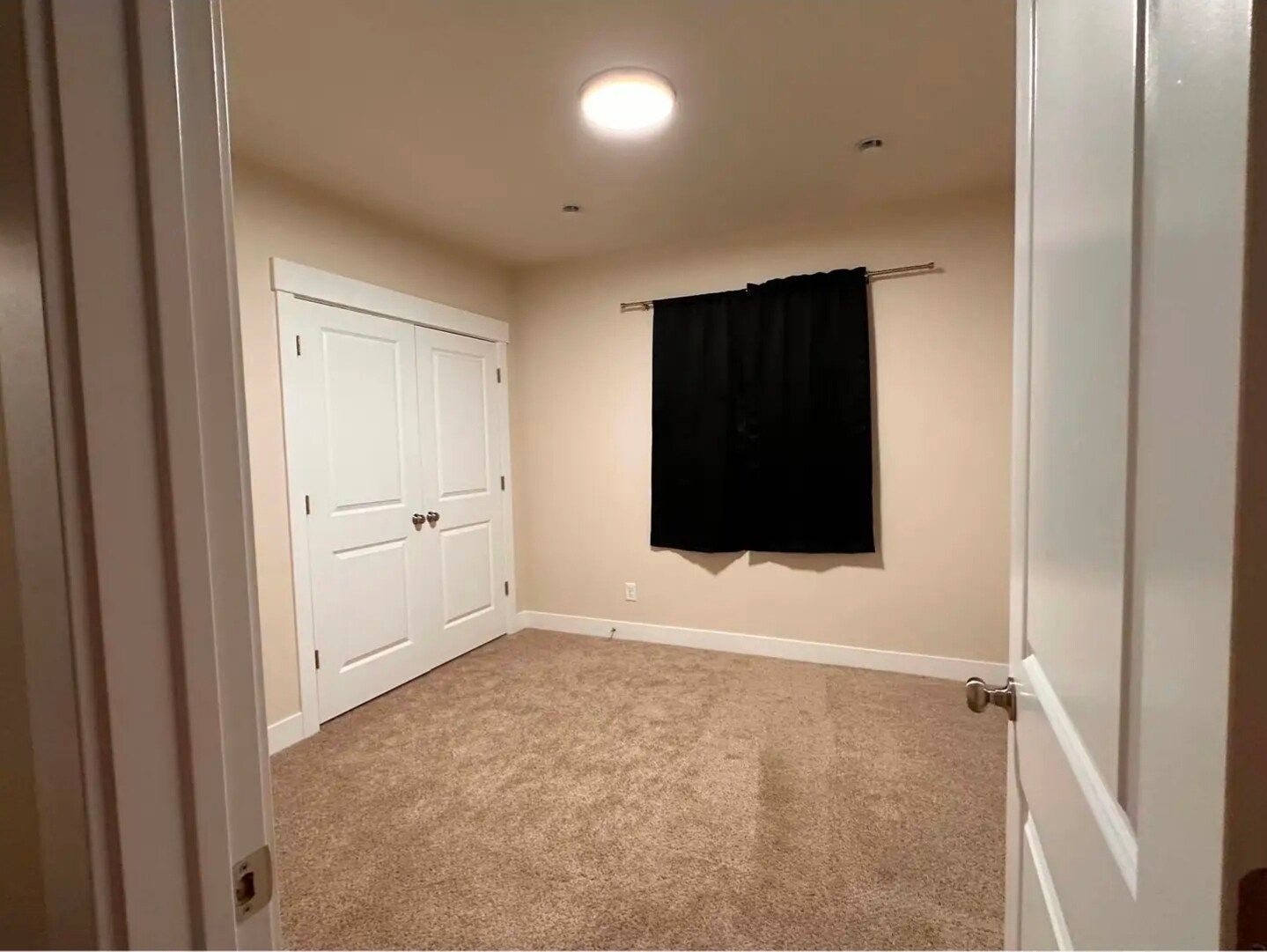 Building Photo - 5361 N Orville St