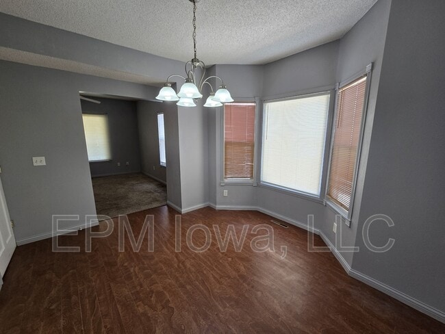 Building Photo - 407 Bayard St
