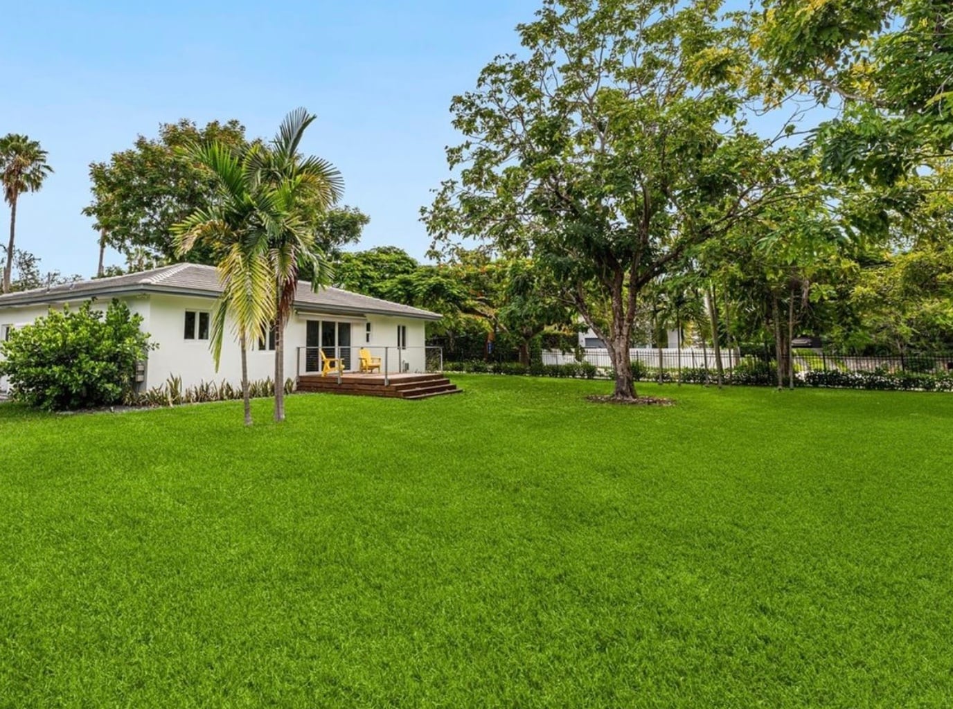 Building Photo - 810 NW 7th St