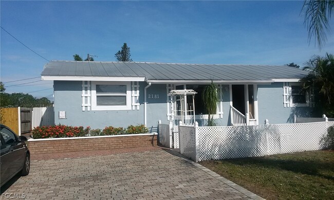 Building Photo - 2181 Brandon St