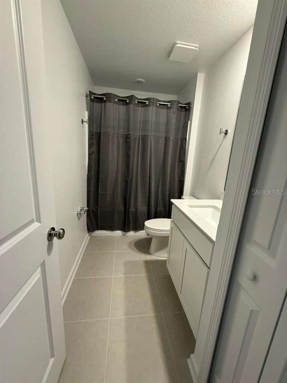 Building Photo - 3367 Alexander Dr