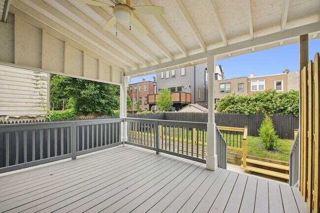 Building Photo - 259 Pine St