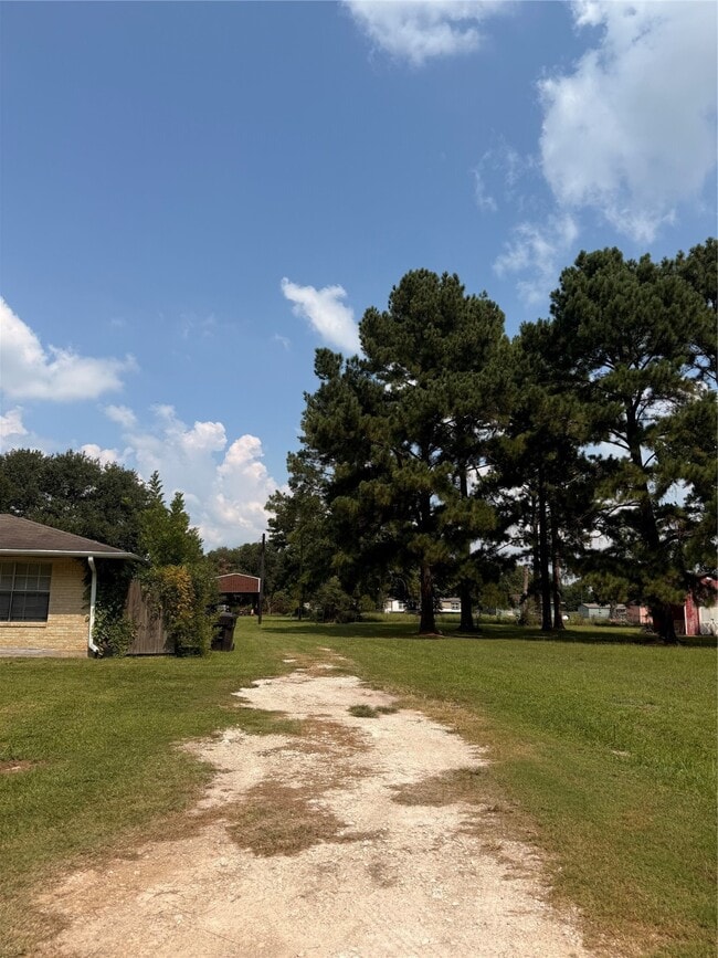 Building Photo - 716 Fernwood St