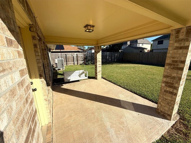 Building Photo - 1413 29th Ave N