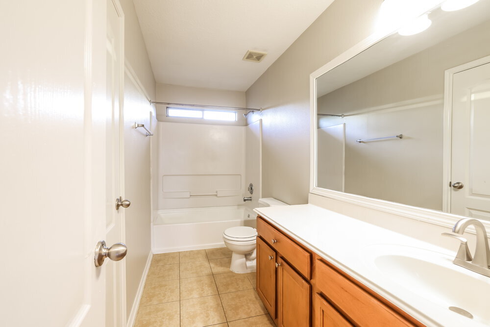 Building Photo - 15523 Hinsdale Springs Ln