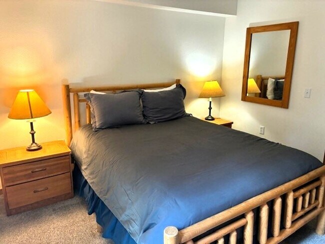 Building Photo - Monthly Rental- Gold Camp #46
