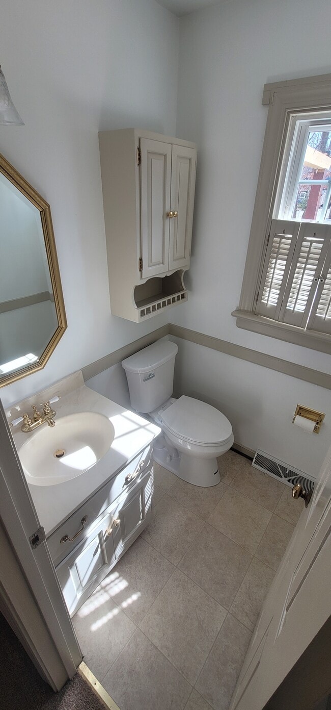 Downstairs Half Bath View 1 - 10811 Cardington Rd