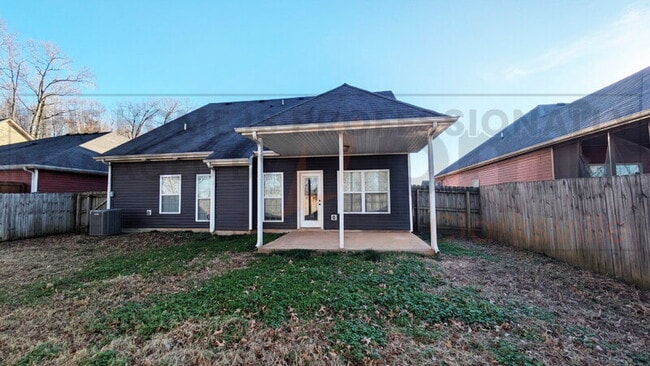 Building Photo - 717 Sleek Fox Dr