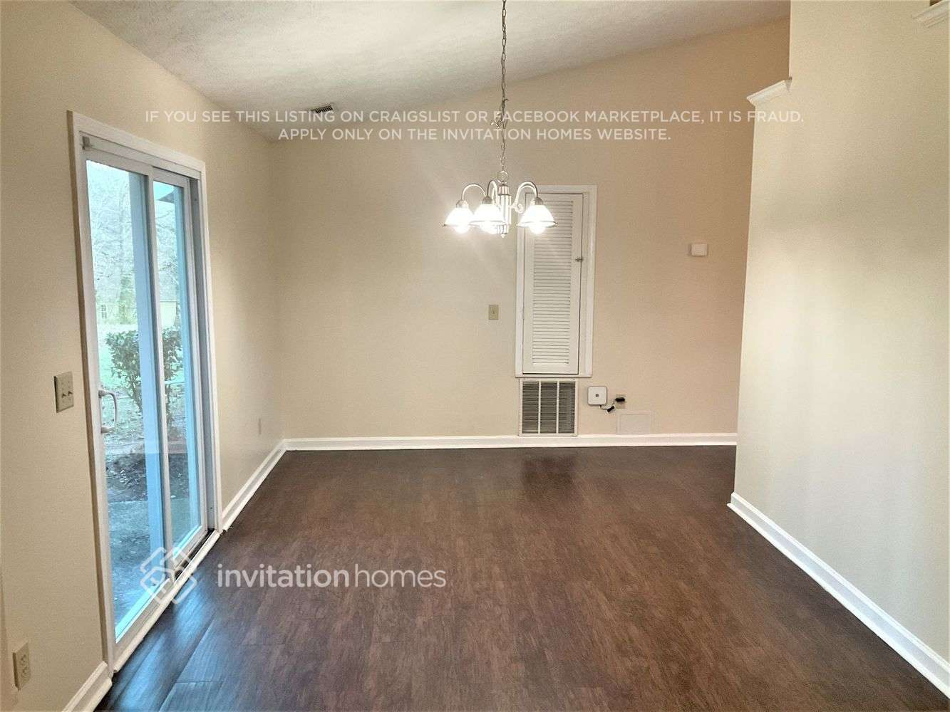 Building Photo - 4004 Daylily Way