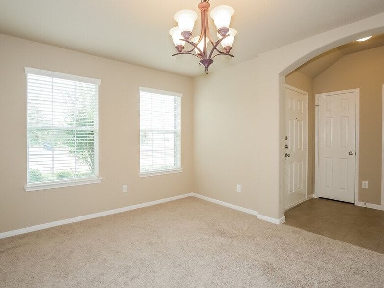Building Photo - 1710 Leafhopper Ln