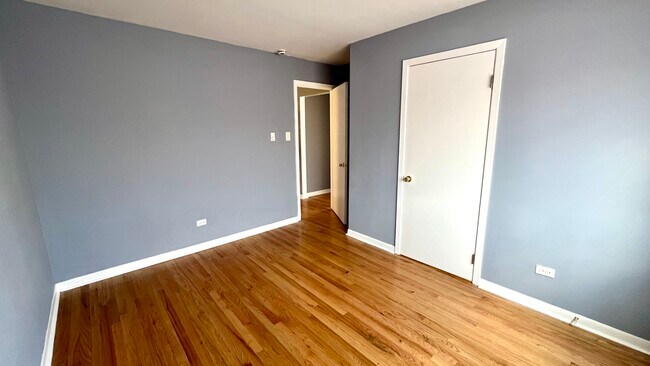 Building Photo - 9106 S Halsted St