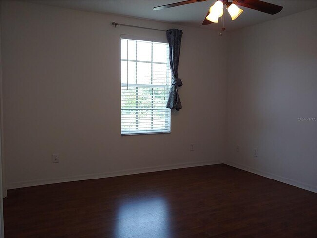 Building Photo - 20612 Whitebud Ct