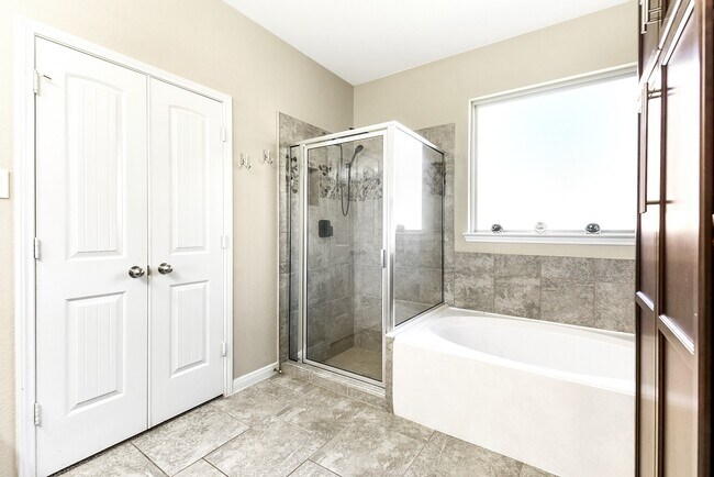 Building Photo - 3414 Boquillas Ct