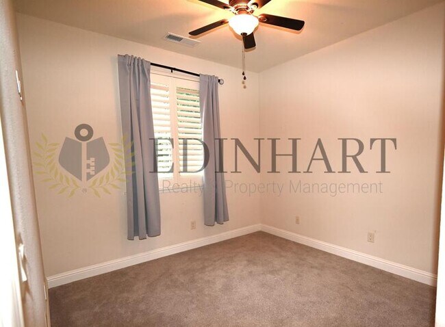 Building Photo - 11348 N Via Ventana Way