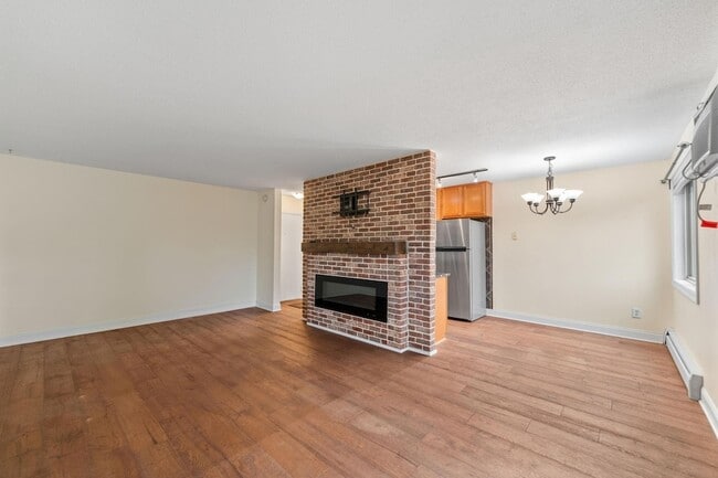 Building Photo - 3540 Hennepin Ave