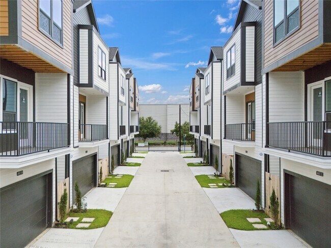 Building Photo - 4013 Griggs Rd