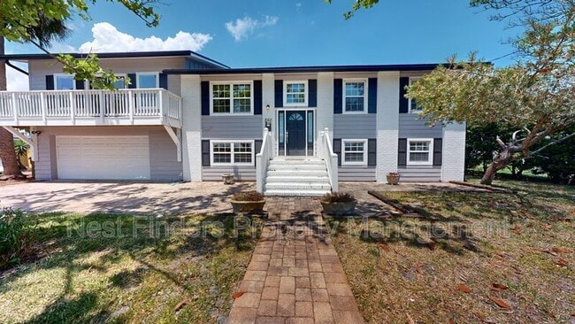 Building Photo - 552 Seagate Ave