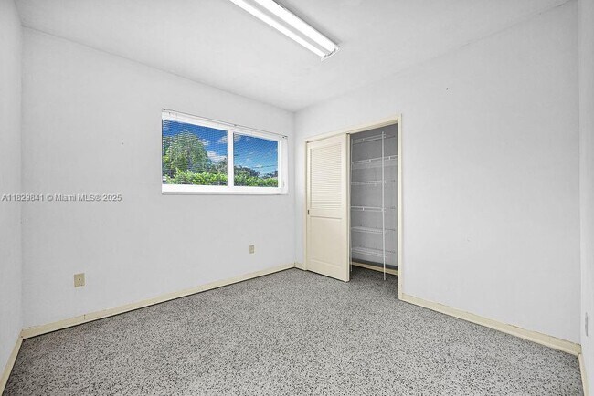 Building Photo - 8240 SW 141st St