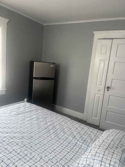 Primary Photo - 56 Oceanport Ave