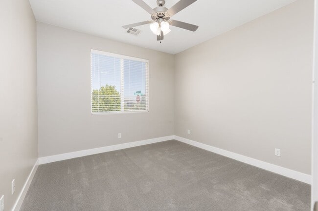 Building Photo - 3204 E 2840 S