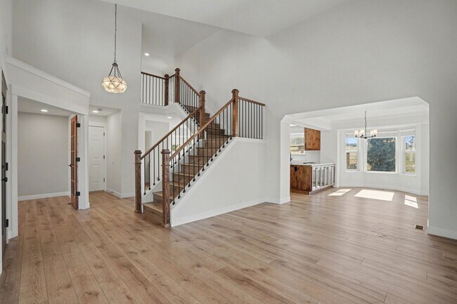 Building Photo - Backs to Open Space | Over 4,000 Sq Ft | Updated Kitchen + Solar