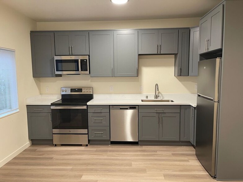 Primary Photo - Minor Tower Apartments - Located in Eastlake