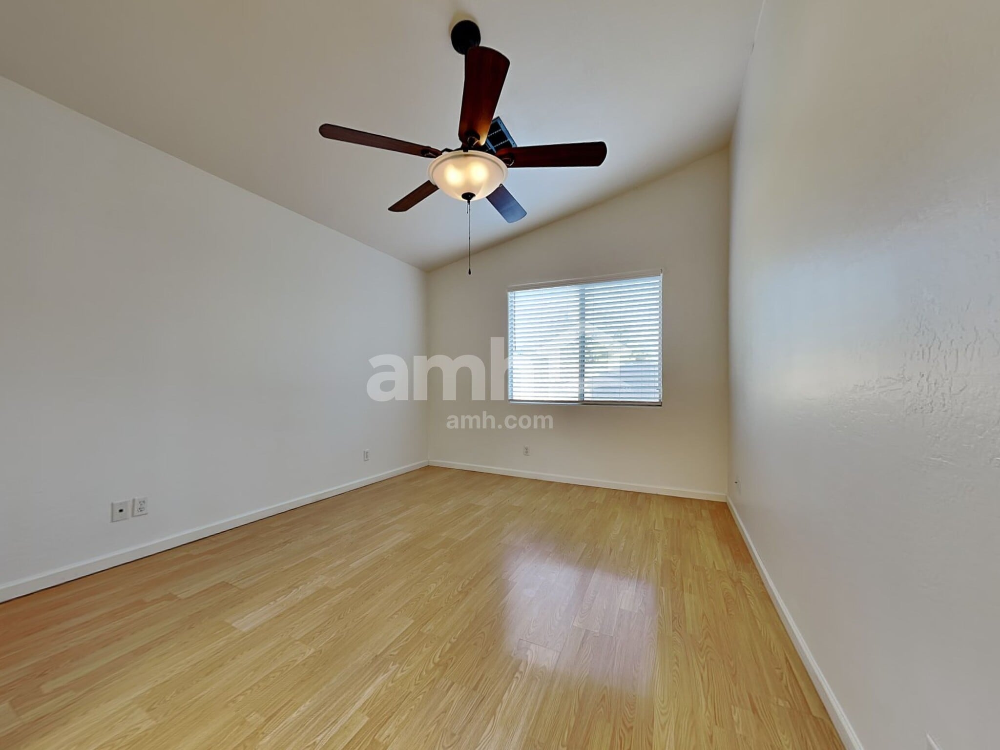 Building Photo - 837 S Roanoke St