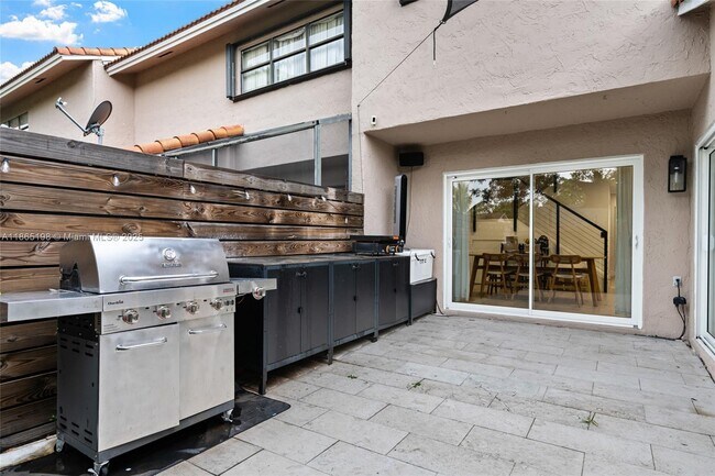 Building Photo - 11580 SW 91st Terrace