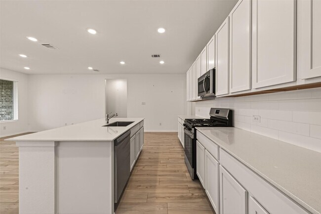 Building Photo - 3023 Ruby Rdg Dr