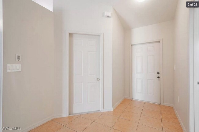 Building Photo - 4934 Viceroy Ct