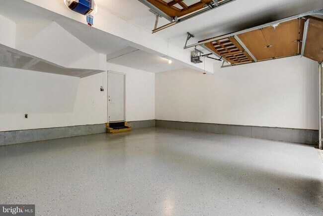 Building Photo - 141 Herndon Mill Cir