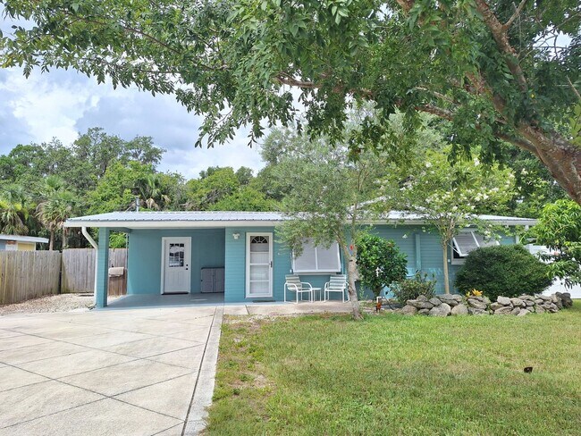 Primary Photo - LOCATION LOCATION MAINLAND NEW SMYRNA BEACH!