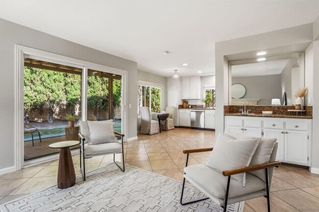 Building Photo - 10684 Stanwell Pl