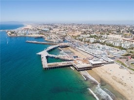 Building Photo - 640 The Vlg