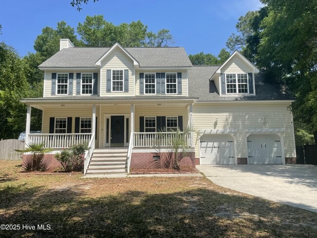 Primary Photo - 151 Bayshore Dr