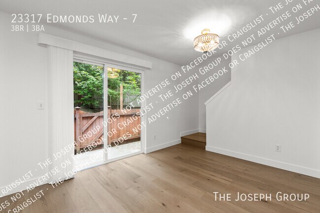 Building Photo - 23317 Edmonds Way