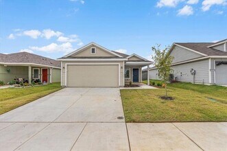 Building Photo - 1412 Silver Oak Ln