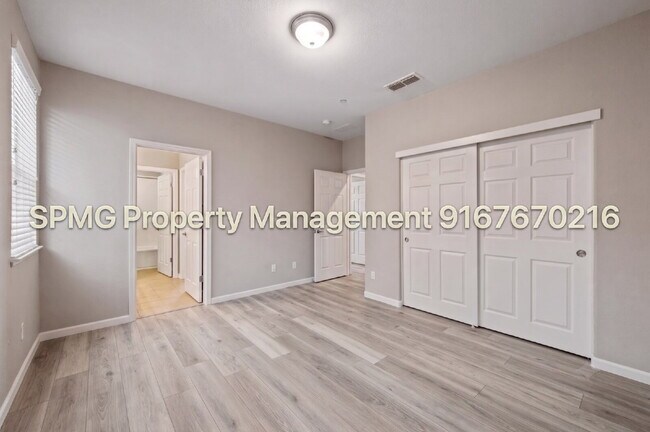 Building Photo - Modern Rocklin Home for Rent — 3 Bed, 2.5 Bath, 2,300 Sq Ft in Desirable Preserve Community