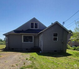 Building Photo - Great House