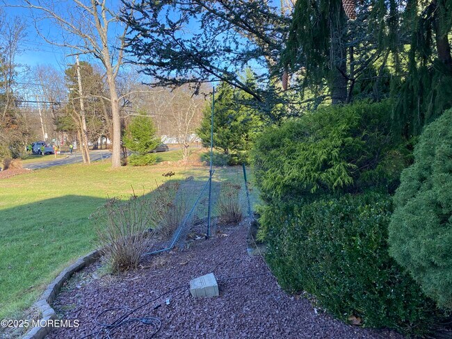 Building Photo - 41 Church Rd