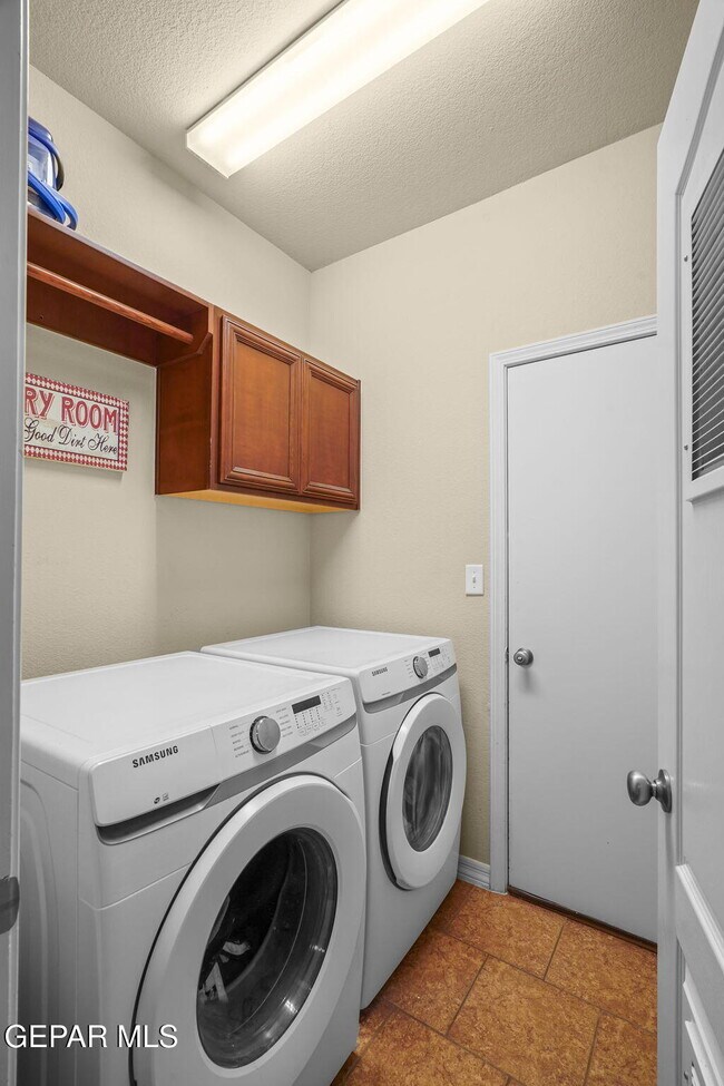 Building Photo - 14057 Tower Point Way